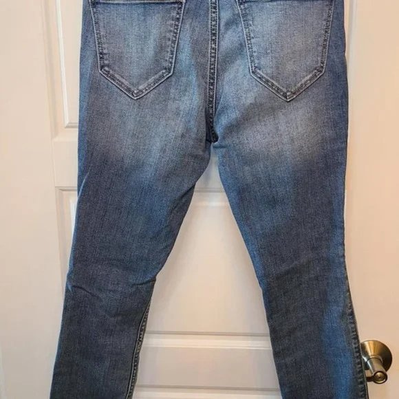 Hollister High-Rise Crop Blue Ripped Super Skinny Jeans - Picture 3 of 3